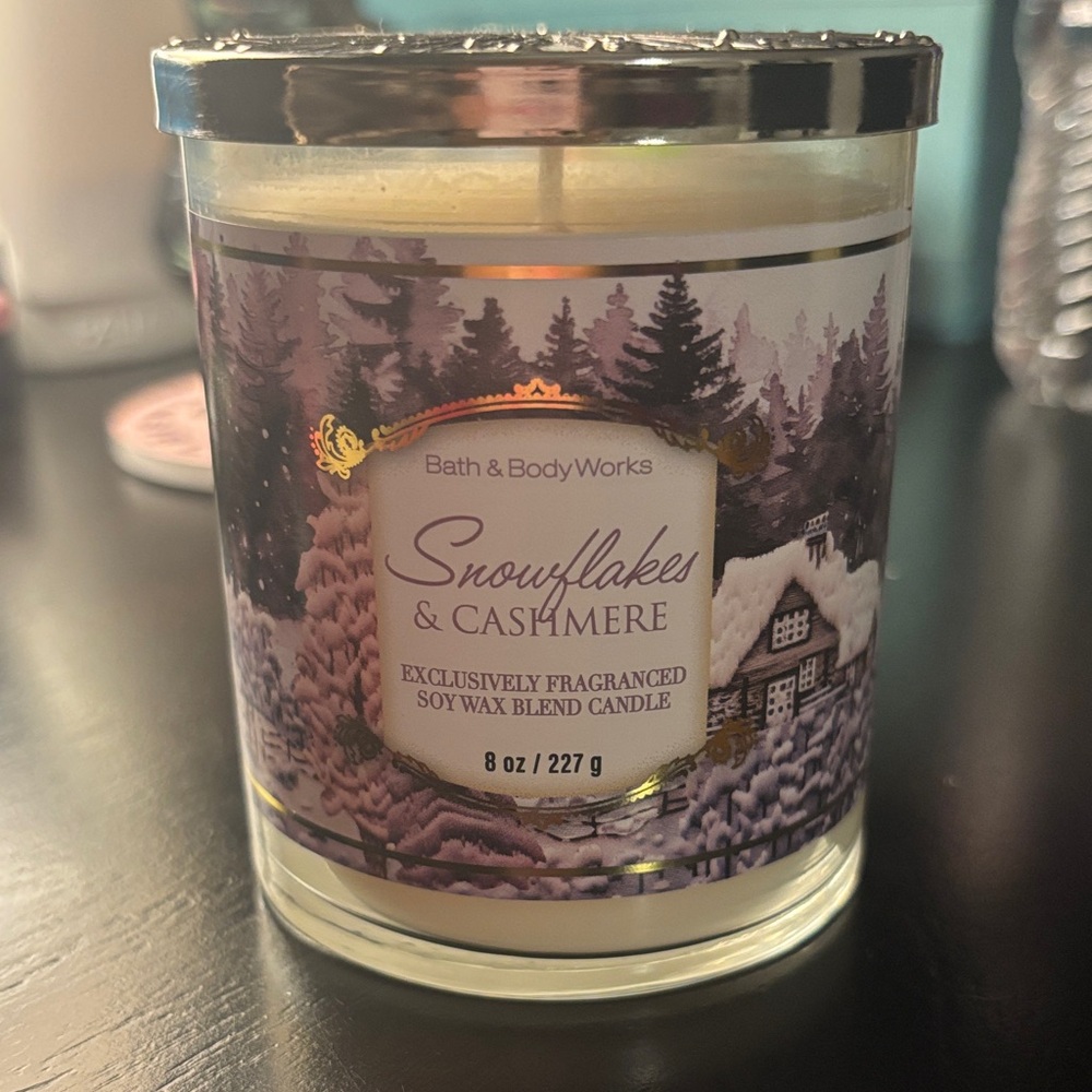 Bath & Body Works Snowflakes & Cashmere Candle with Purple and White Design